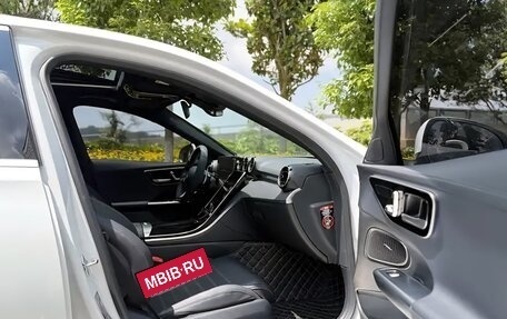Mercedes-Benz C-Класс, 2022 год, 3 500 000 рублей, 24 фотография