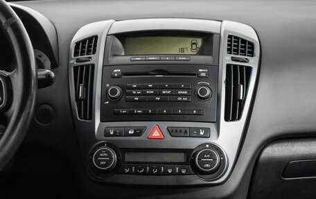 KIA cee'd I рестайлинг, 2009 год, 549 000 рублей, 13 фотография