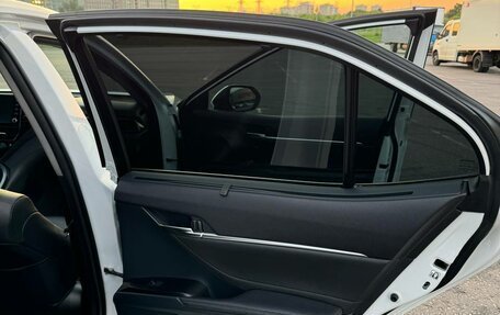 Toyota Camry, 2021 год, 3 950 000 рублей, 9 фотография