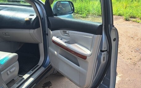 Lexus RX II рестайлинг, 2003 год, 1 999 999 рублей, 13 фотография