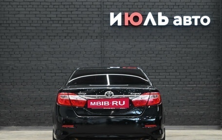 Toyota Camry, 2012 год, 1 770 000 рублей, 5 фотография