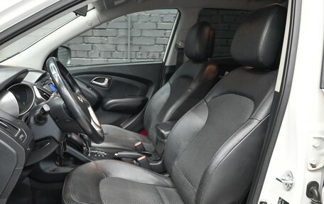 Hyundai ix35 I рестайлинг, 2013 год, 1 420 000 рублей, 18 фотография