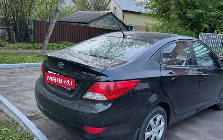 Hyundai Solaris II рестайлинг, 2013 год, 890 000 рублей, 3 фотография