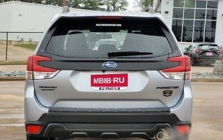 Subaru Forester, 2024 год, 4 735 000 рублей, 4 фотография
