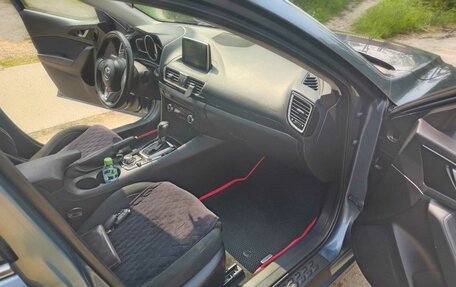 Mazda 3, 2016 год, 1 730 000 рублей, 10 фотография