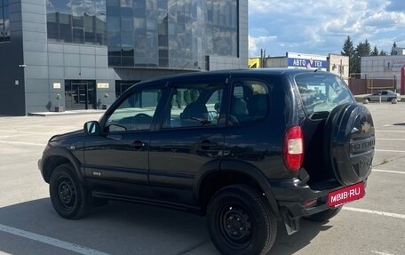 Chevrolet Niva I рестайлинг, 2009 год, 650 000 рублей, 4 фотография