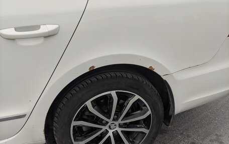 Skoda Superb III рестайлинг, 2013 год, 1 250 000 рублей, 10 фотография