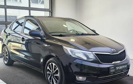 KIA Rio III рестайлинг, 2016 год, 899 000 рублей, 3 фотография