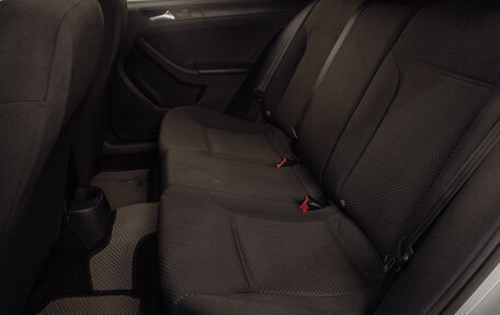 Volkswagen Jetta VI, 2014 год, 1 129 000 рублей, 16 фотография