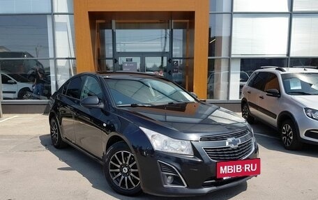 Chevrolet Cruze II, 2013 год, 949 000 рублей, 3 фотография