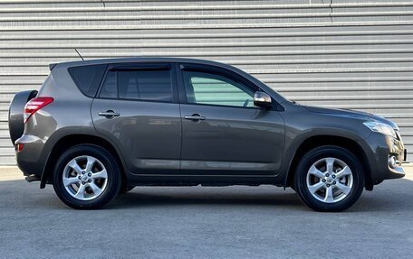 Toyota RAV4, 2011 год, 1 680 000 рублей, 8 фотография