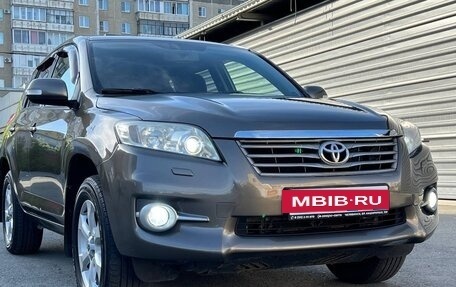 Toyota RAV4, 2011 год, 1 680 000 рублей, 2 фотография