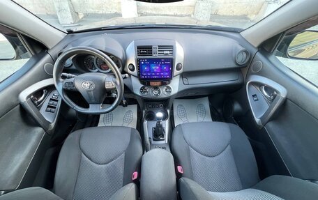 Toyota RAV4, 2011 год, 1 680 000 рублей, 22 фотография