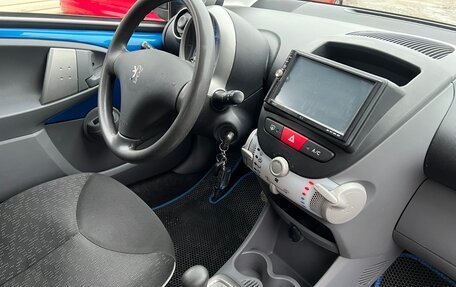 Peugeot 107 I рестайлинг, 2011 год, 555 000 рублей, 7 фотография