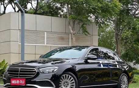 Mercedes-Benz E-Класс, 2021 год, 5 200 000 рублей, 1 фотография
