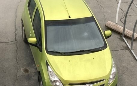 Chevrolet Spark III, 2011 год, 735 000 рублей, 4 фотография