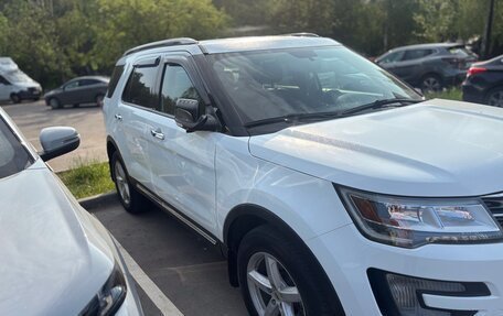 Ford Explorer VI, 2017 год, 3 600 000 рублей, 7 фотография