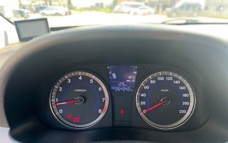 Hyundai Solaris II рестайлинг, 2012 год, 525 000 рублей, 12 фотография