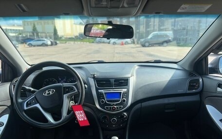 Hyundai Solaris II рестайлинг, 2012 год, 525 000 рублей, 11 фотография