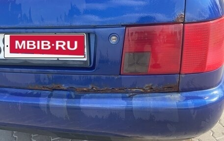 Audi A6, 1995 год, 250 000 рублей, 5 фотография
