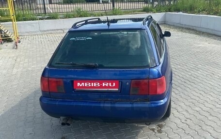 Audi A6, 1995 год, 250 000 рублей, 4 фотография