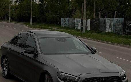 Mercedes-Benz E-Класс, 2020 год, 6 100 000 рублей, 2 фотография
