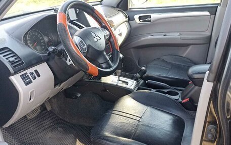 Mitsubishi Pajero Sport II рестайлинг, 2012 год, 1 450 000 рублей, 4 фотография