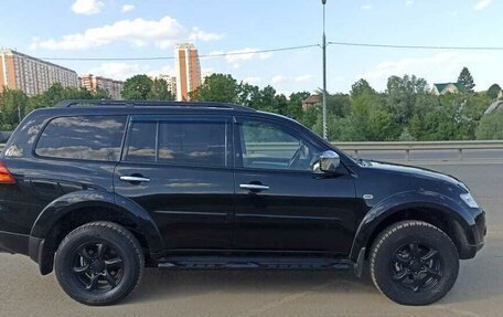 Mitsubishi Pajero Sport II рестайлинг, 2012 год, 1 450 000 рублей, 2 фотография