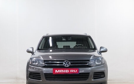 Volkswagen Touareg III, 2012 год, 2 349 000 рублей, 3 фотография