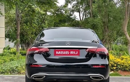 Mercedes-Benz E-Класс, 2021 год, 5 200 000 рублей, 7 фотография