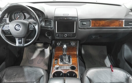 Volkswagen Touareg III, 2012 год, 2 349 000 рублей, 11 фотография