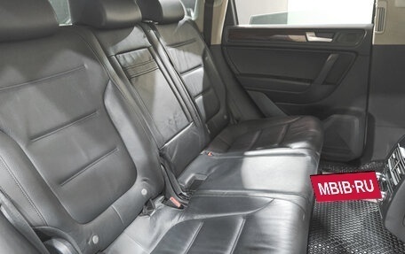 Volkswagen Touareg III, 2012 год, 2 349 000 рублей, 30 фотография