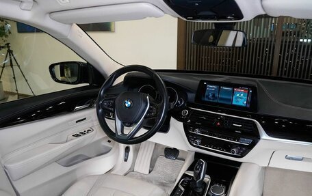 BMW 6 серия, 2018 год, 3 950 000 рублей, 16 фотография
