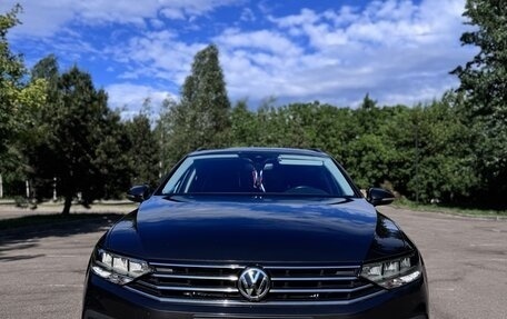 Volkswagen Passat B8 рестайлинг, 2020 год, 2 300 000 рублей, 1 фотография