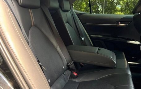 Toyota Camry, 2018 год, 2 340 000 рублей, 12 фотография