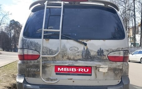 Hyundai Starex I рестайлинг, 2004 год, 770 000 рублей, 2 фотография