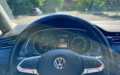 Volkswagen Passat B8 рестайлинг, 2020 год, 2 300 000 рублей, 16 фотография