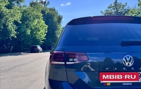 Volkswagen Passat B8 рестайлинг, 2020 год, 2 300 000 рублей, 19 фотография