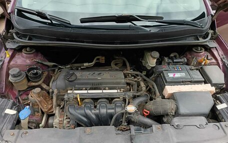 Hyundai Solaris II рестайлинг, 2011 год, 680 000 рублей, 14 фотография