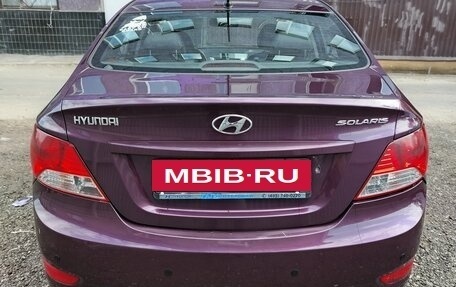 Hyundai Solaris II рестайлинг, 2011 год, 680 000 рублей, 18 фотография