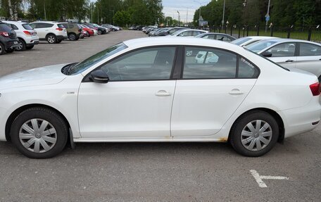 Volkswagen Jetta VI, 2013 год, 1 100 000 рублей, 4 фотография