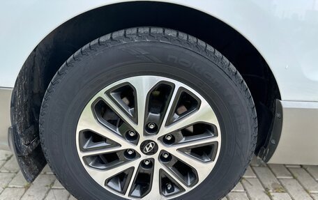 Hyundai Grand Starex Grand Starex I рестайлинг 2, 2018 год, 3 397 000 рублей, 17 фотография