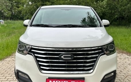Hyundai Grand Starex Grand Starex I рестайлинг 2, 2018 год, 3 397 000 рублей, 8 фотография