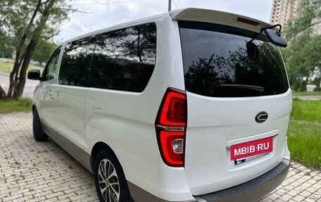 Hyundai Grand Starex Grand Starex I рестайлинг 2, 2018 год, 3 397 000 рублей, 10 фотография
