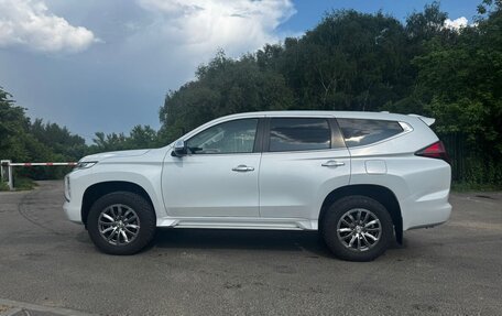 Mitsubishi Pajero Sport III рестайлинг, 2020 год, 3 650 000 рублей, 1 фотография