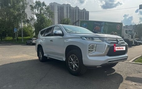 Mitsubishi Pajero Sport III рестайлинг, 2020 год, 3 650 000 рублей, 4 фотография