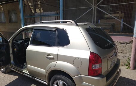 Hyundai Tucson III, 2008 год, 1 000 000 рублей, 8 фотография