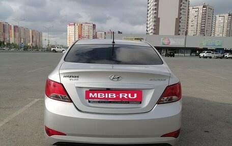 Hyundai Solaris II рестайлинг, 2015 год, 1 180 000 рублей, 7 фотография
