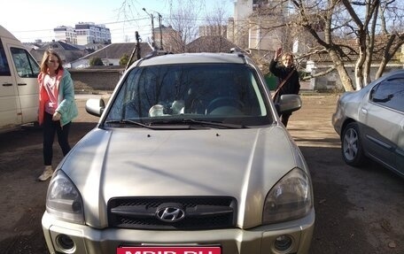 Hyundai Tucson III, 2008 год, 1 000 000 рублей, 6 фотография