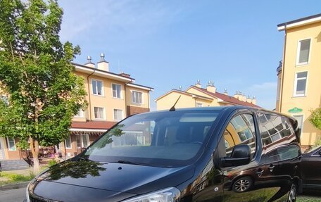 Peugeot Traveller I, 2019 год, 3 150 000 рублей, 2 фотография